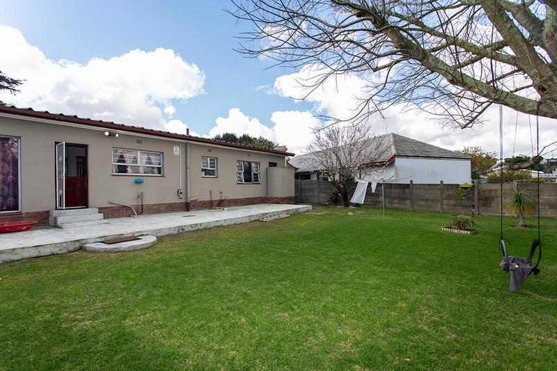 4 Bedroom Property for Sale in Eden Park Western Cape